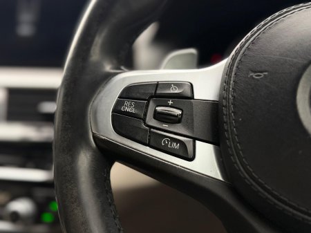 2018 BMW 5-Series - photo 9