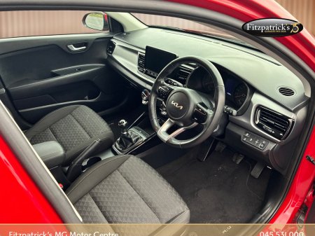 2021 Kia Rio - photo 9
