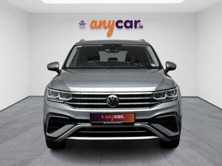 2023 Volkswagen Tiguan Allspace - photo 2