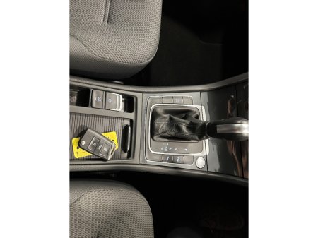 2020 Volkswagen Golf - photo 35