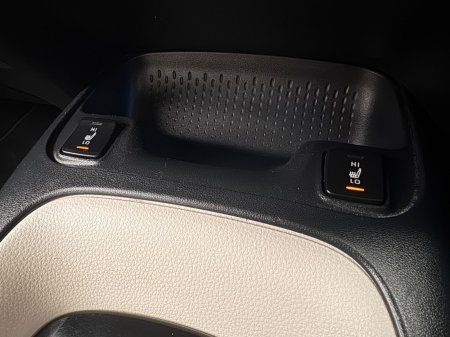2020 Toyota Corolla - photo 25