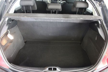 2013 Peugeot 208 - photo 16