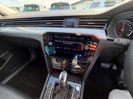 2022 Volkswagen Passat - photo 28