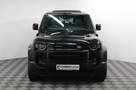 2023 Land Rover Defender - photo 2