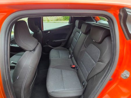 2023 Renault Clio - photo 11