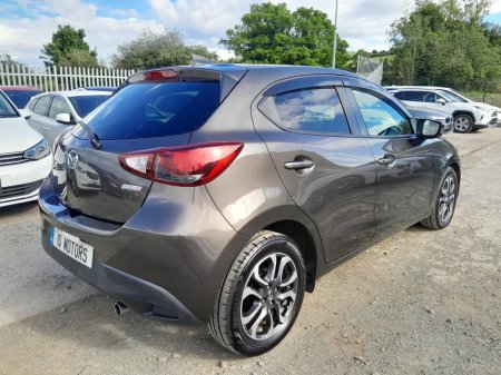 2016 Mazda Demio - photo 6