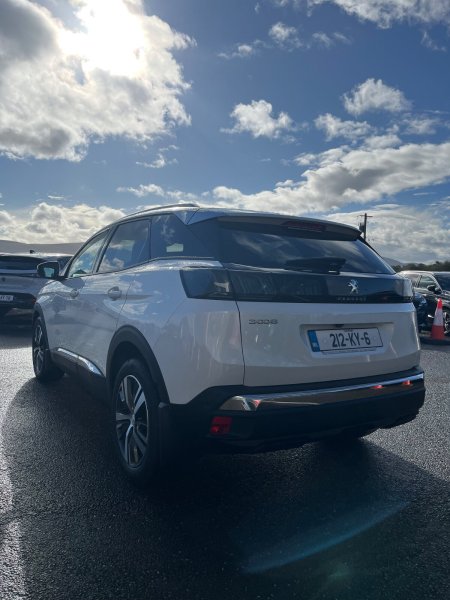 2021 Peugeot 3008 - photo 4