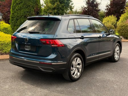 2023 Volkswagen Tiguan - photo 7