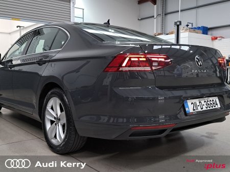 2021 Volkswagen Passat - photo 26