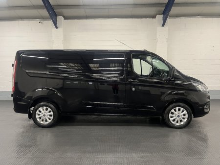 2023 Ford Transit Custom