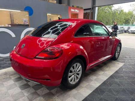 2017 Volkswagen Beetle - photo 3