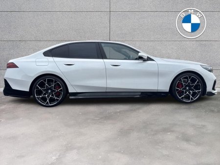 2026 BMW 5-Series - photo 23