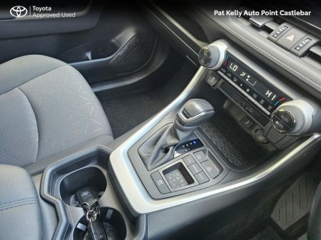 2020 Toyota RAV4 - photo 17