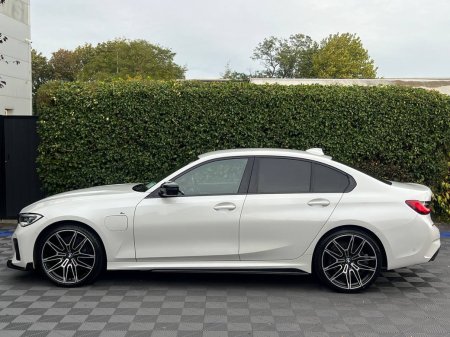 2021 BMW 3-Series - photo 3