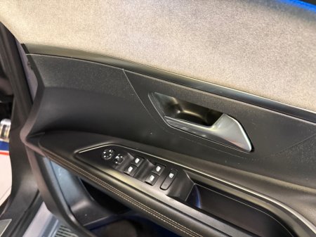 2024 Peugeot 3008 - photo 12
