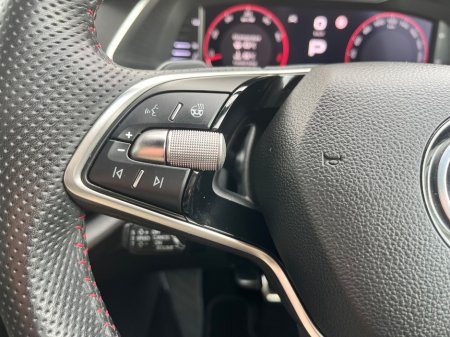 2025 Skoda Octavia - photo 30