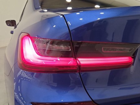 2022 BMW 3-Series - photo 20
