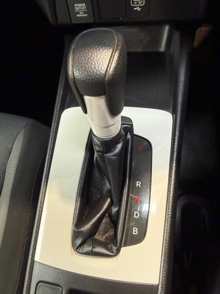 2021 Honda Fit - photo 10