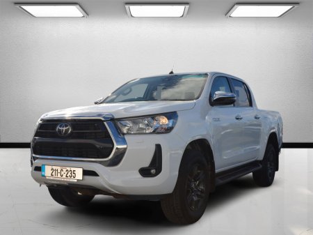 2021 Toyota Hilux - photo 3