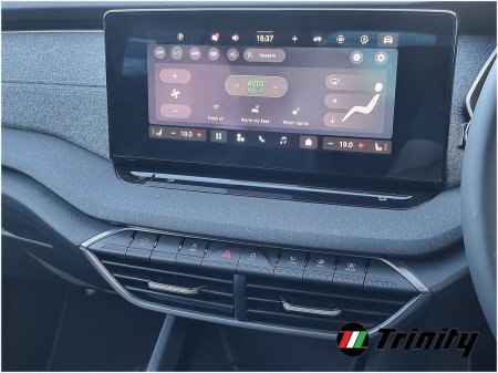 2027 Skoda Octavia - photo 14