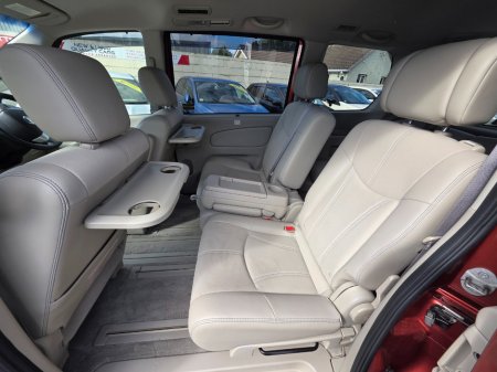 2015 Nissan Serena - photo 10