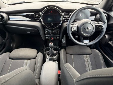 2021 Mini Cooper - photo 4