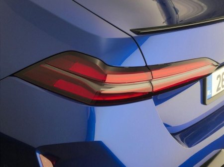 2026 BMW M5 - photo 19
