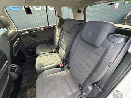 2020 Volkswagen Touran - photo 45
