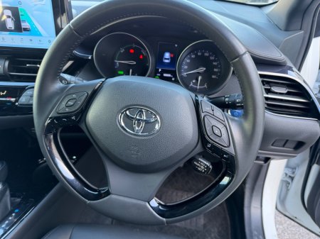 2022 Toyota C-HR - photo 15
