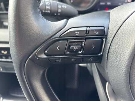 2023 Toyota Yaris - photo 13