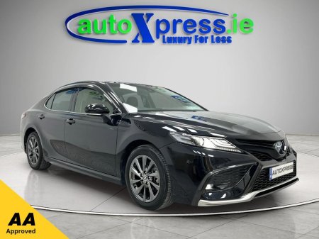 2023 Toyota Camry HYBRID WS Low Mileage , Reversing camera