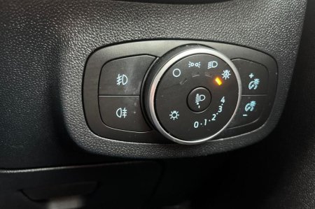 2020 Ford Fiesta - photo 29
