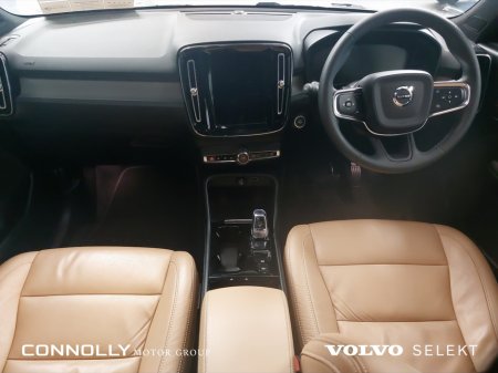 2022 Volvo XC40 - photo 4