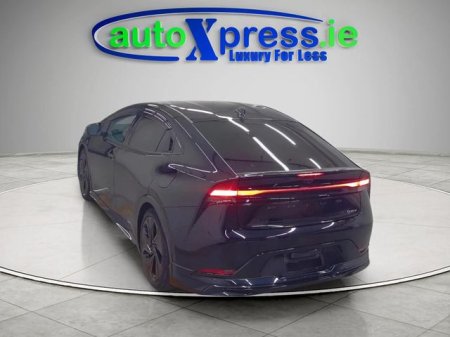 2023 Toyota Prius - photo 3