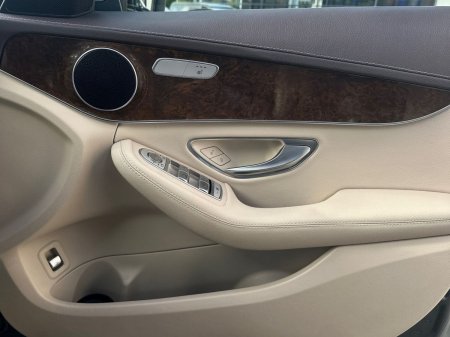 2018 Mercedes-Benz C-Class - photo 24