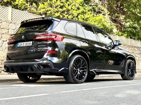 2022 BMW X5 - photo 9