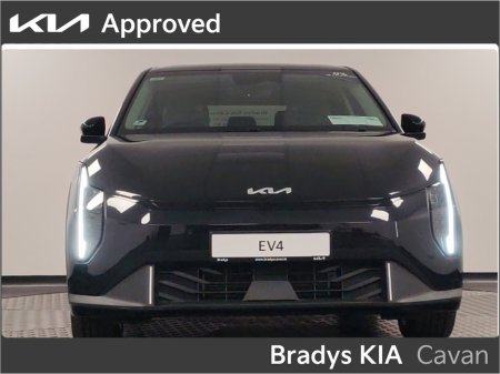 2026 Kia EV4 - photo 2