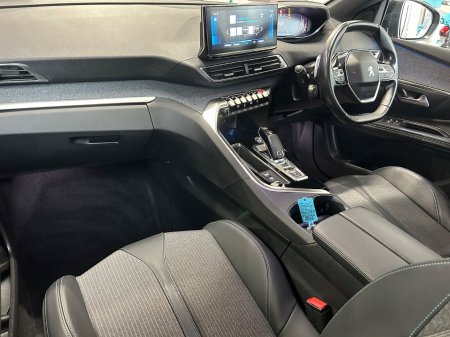 2023 Peugeot 3008 - photo 12