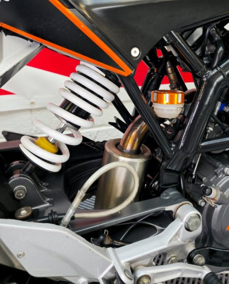 2012 KTM Duke - photo 14