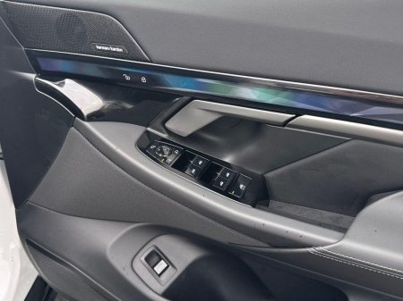 2026 BMW 5-Series - photo 20