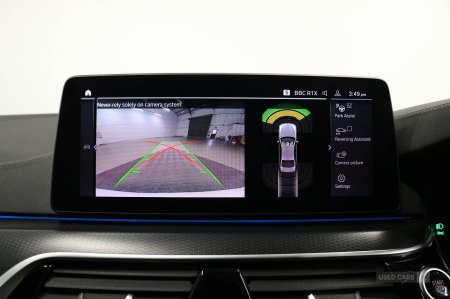 2022 BMW 5-Series - photo 28