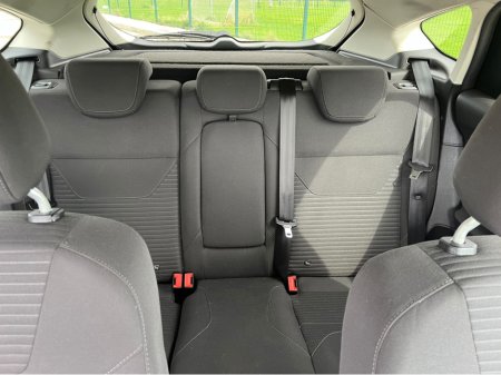 2018 Ford Focus - photo 15