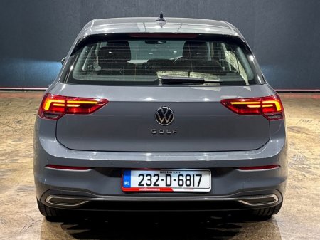 2023 Volkswagen Golf - photo 4