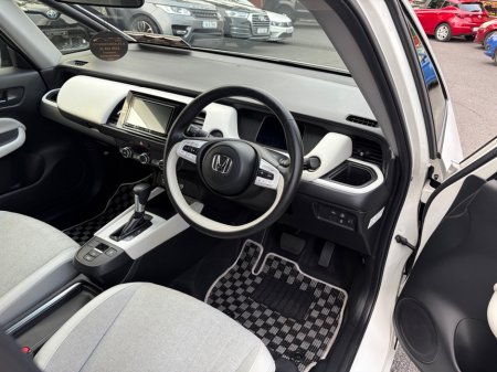 2021 Honda Fit - photo 11