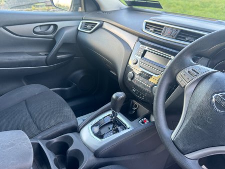 2015 Nissan Qashqai - photo 4