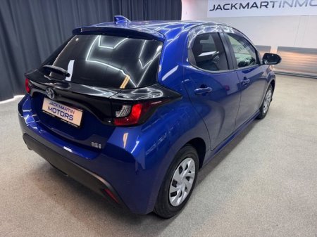 2021 Toyota Yaris - photo 12
