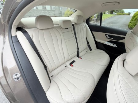2025 Mercedes-Benz E-Class - photo 15