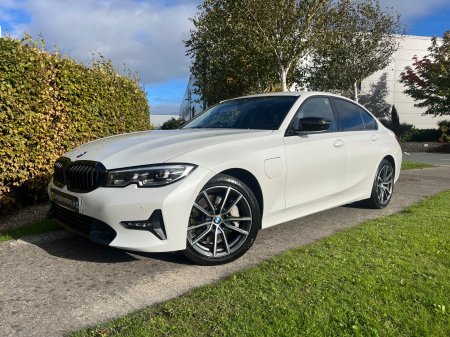 2021 BMW 3-Series - photo 5