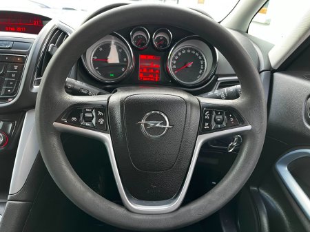 2016 Opel Zafira - photo 20