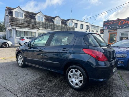 2010 Peugeot 308 - photo 8